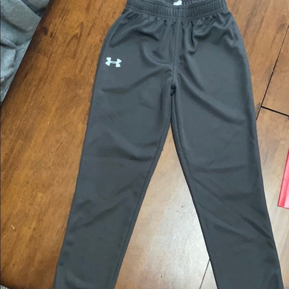 Under armor pants